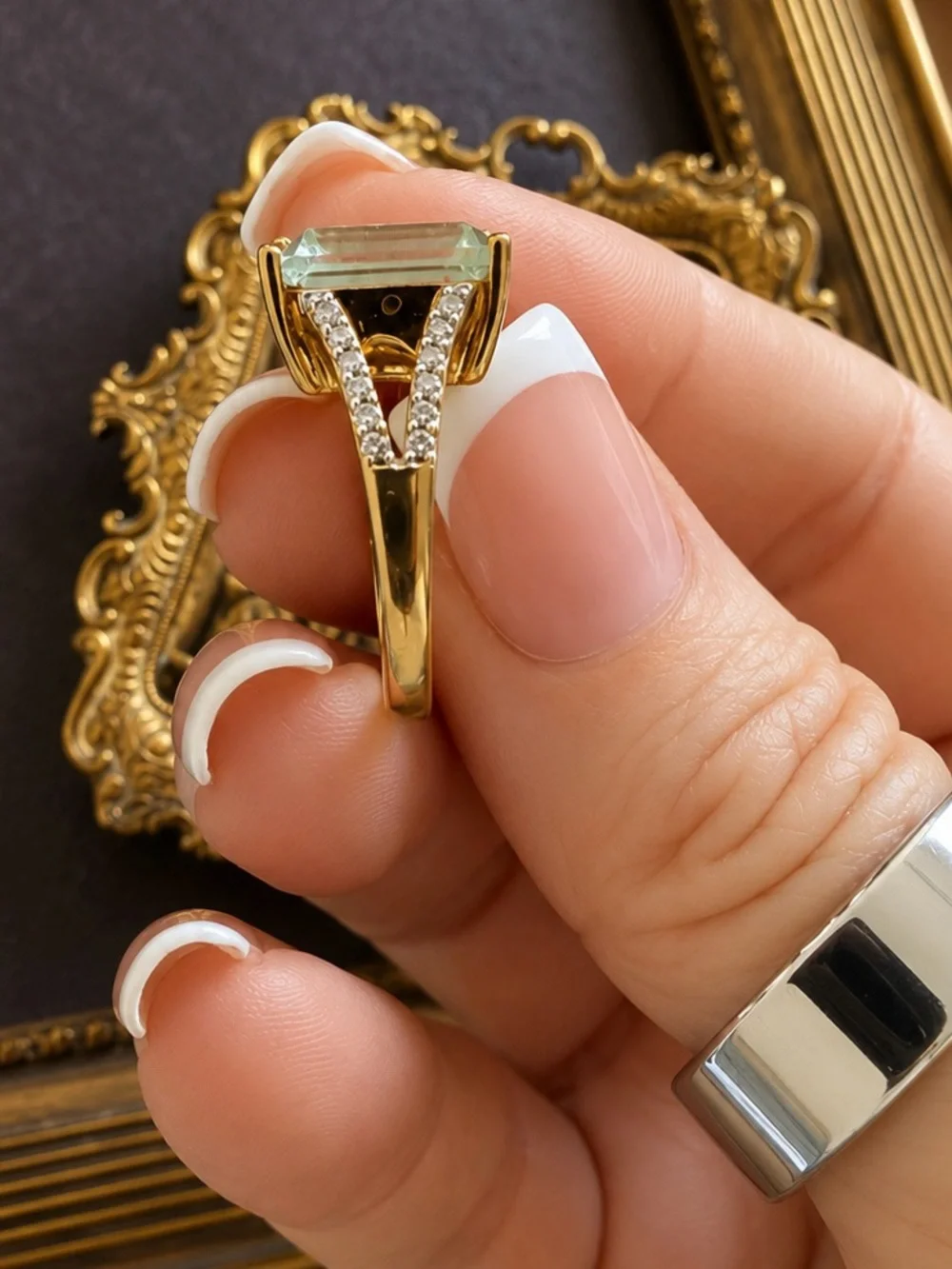 SONI • Green Amethyst Emerald-Cut Ring Crystal Accent
